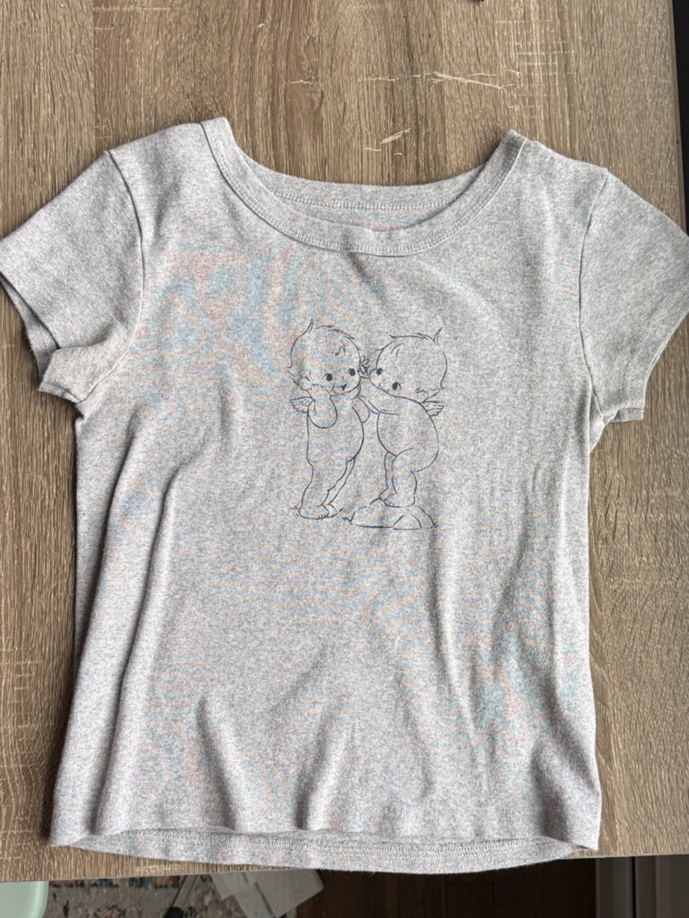 Brandy Melville baby tee